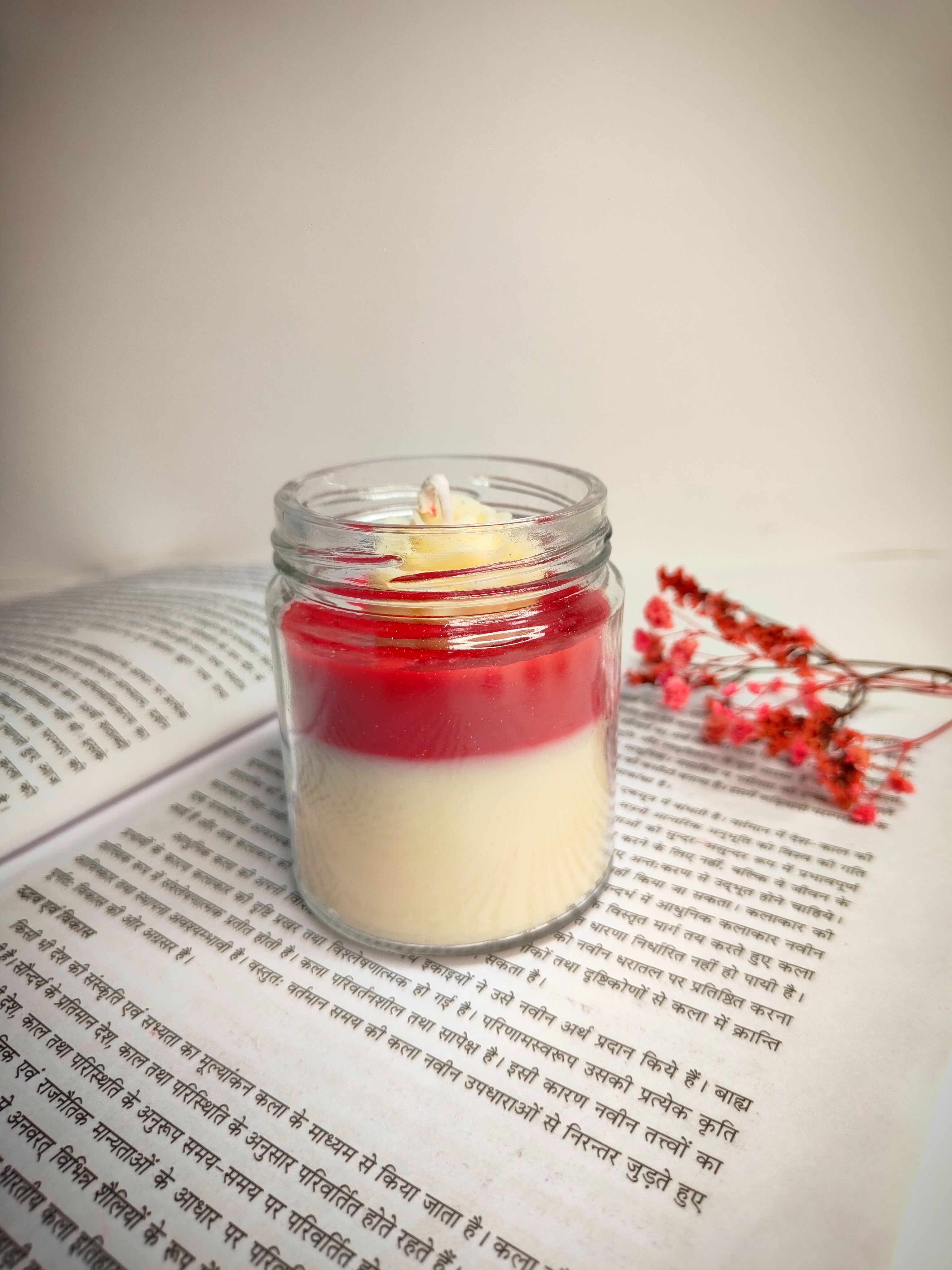 200 ml Glass Jar Candle – Elegant Hand-Poured Scented Candle
